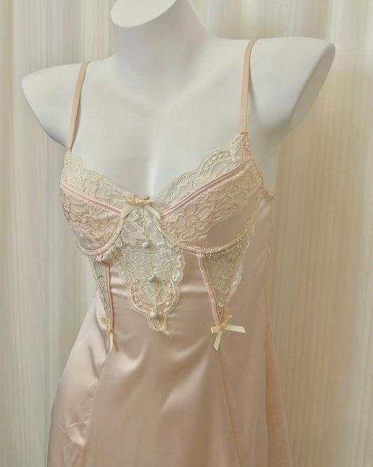 Angelique Underwire Nightie in Baby Pink