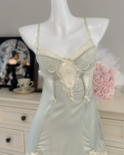 Angelique Underwire Nightie in Green